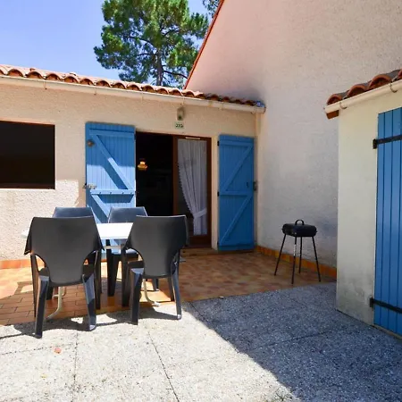 Maison T2 Bis Avec Terrasse Privative, Proche Et Commerces - - Fr-1-705-27 펜션